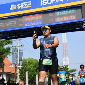 Race photo from SURABAYA ISOPLUS MARATHON 2026