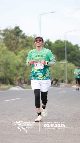 Race photo from Arutmin Borneo Run 2024