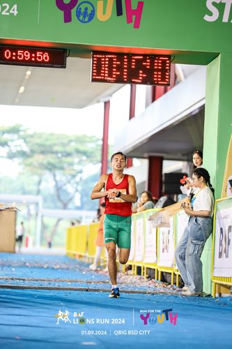 Race photo from BAF LIONS RUN 2024