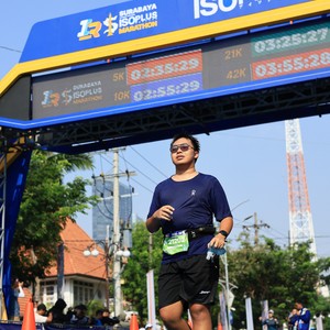 Race photo from SURABAYA ISOPLUS MARATHON 2026