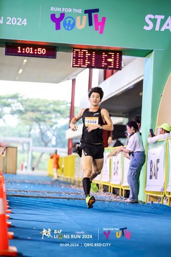 Race photo from BAF LIONS RUN 2024