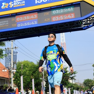 Race photo from SURABAYA ISOPLUS MARATHON 2026