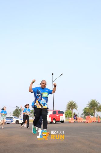 Race photo from ISOPlus Run 2024 Jakarta