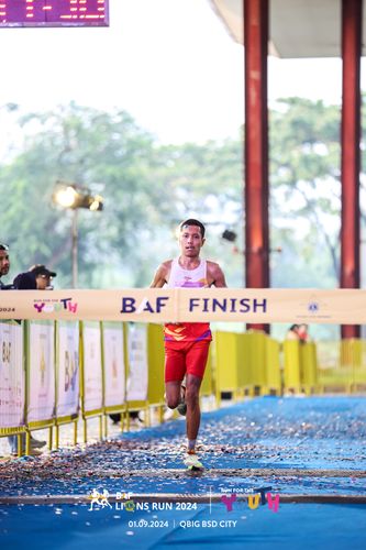 Race photo from BAF LIONS RUN 2024