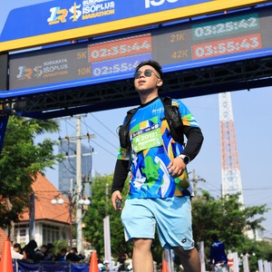 Race photo from SURABAYA ISOPLUS MARATHON 2026