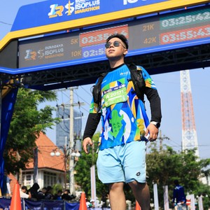 Race photo from SURABAYA ISOPLUS MARATHON 2026
