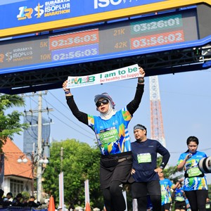 Race photo from SURABAYA ISOPLUS MARATHON 2026