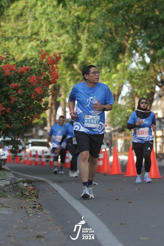 Race photo from Jabar Run 10K 2024