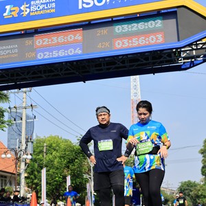 Race photo from SURABAYA ISOPLUS MARATHON 2026