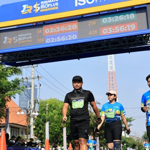 Race photo from SURABAYA ISOPLUS MARATHON 2026