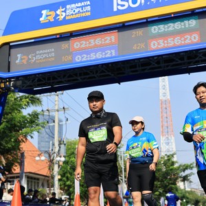 Race photo from SURABAYA ISOPLUS MARATHON 2026