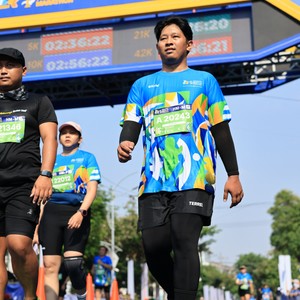 Race photo from SURABAYA ISOPLUS MARATHON 2026
