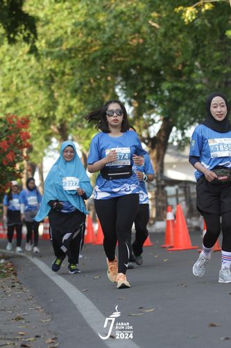 Race photo from Jabar Run 10K 2024