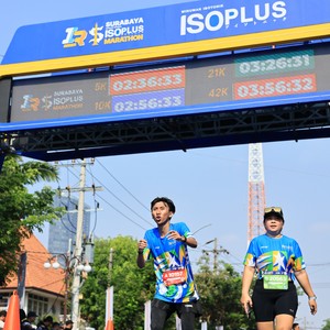 Race photo from SURABAYA ISOPLUS MARATHON 2026
