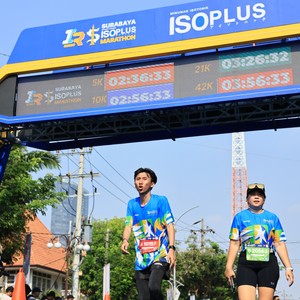 Race photo from SURABAYA ISOPLUS MARATHON 2026