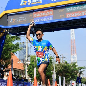 Race photo from SURABAYA ISOPLUS MARATHON 2026
