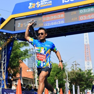 Race photo from SURABAYA ISOPLUS MARATHON 2026
