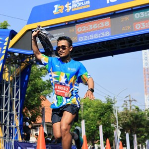 Race photo from SURABAYA ISOPLUS MARATHON 2026
