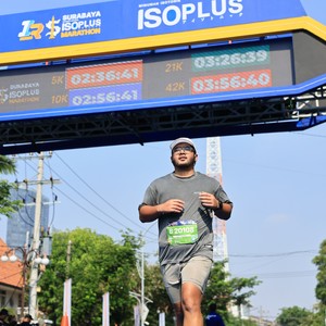 Race photo from SURABAYA ISOPLUS MARATHON 2026