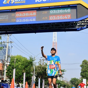 Race photo from SURABAYA ISOPLUS MARATHON 2026