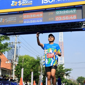 Race photo from SURABAYA ISOPLUS MARATHON 2026