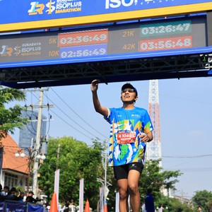 Race photo from SURABAYA ISOPLUS MARATHON 2026