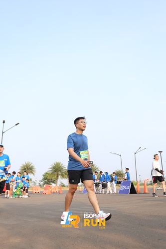 Race photo from ISOPlus Run 2024 Jakarta