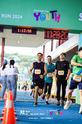 Race photo from BAF LIONS RUN 2024
