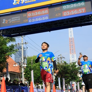 Race photo from SURABAYA ISOPLUS MARATHON 2026