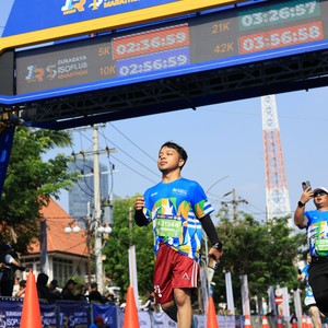 Race photo from SURABAYA ISOPLUS MARATHON 2026