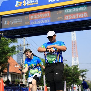 Race photo from SURABAYA ISOPLUS MARATHON 2026
