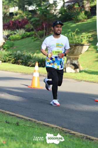 Race photo from Taman Budaya x BOGORUN 2025