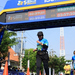 Race photo from SURABAYA ISOPLUS MARATHON 2026