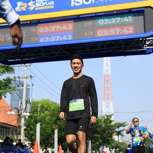 Race photo from SURABAYA ISOPLUS MARATHON 2026