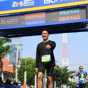Race photo from SURABAYA ISOPLUS MARATHON 2026