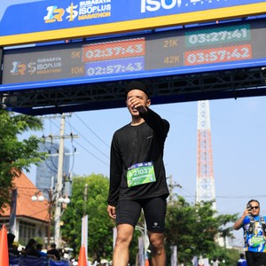 Race photo from SURABAYA ISOPLUS MARATHON 2026