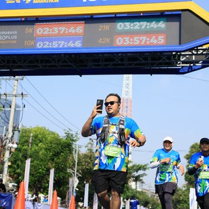 Race photo from SURABAYA ISOPLUS MARATHON 2026