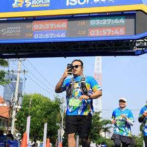 Race photo from SURABAYA ISOPLUS MARATHON 2026