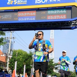 Race photo from SURABAYA ISOPLUS MARATHON 2026
