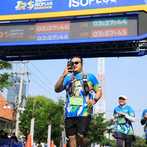 Race photo from SURABAYA ISOPLUS MARATHON 2026