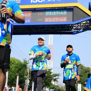Race photo from SURABAYA ISOPLUS MARATHON 2026