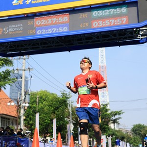 Race photo from SURABAYA ISOPLUS MARATHON 2026