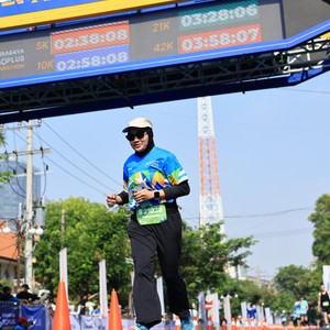 Race photo from SURABAYA ISOPLUS MARATHON 2026