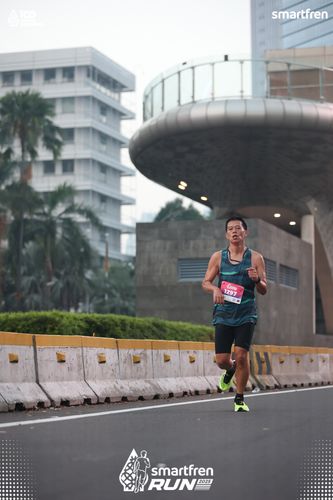 Race photo from Smartfren Run 2025 