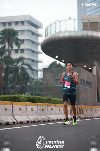 Race photo from Smartfren Run 2025 