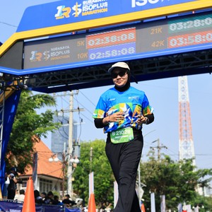 Race photo from SURABAYA ISOPLUS MARATHON 2026