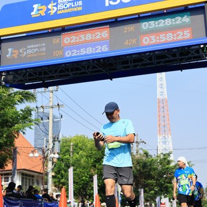 Race photo from SURABAYA ISOPLUS MARATHON 2026