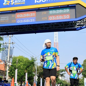 Race photo from SURABAYA ISOPLUS MARATHON 2026