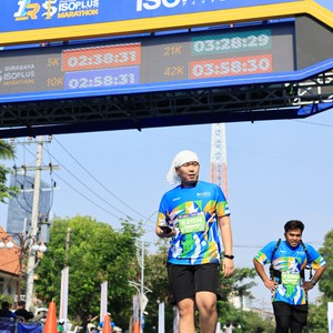 Race photo from SURABAYA ISOPLUS MARATHON 2026