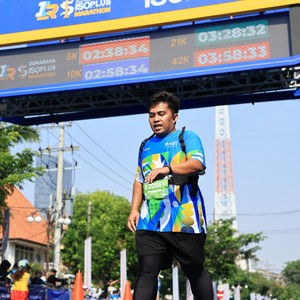 Race photo from SURABAYA ISOPLUS MARATHON 2026